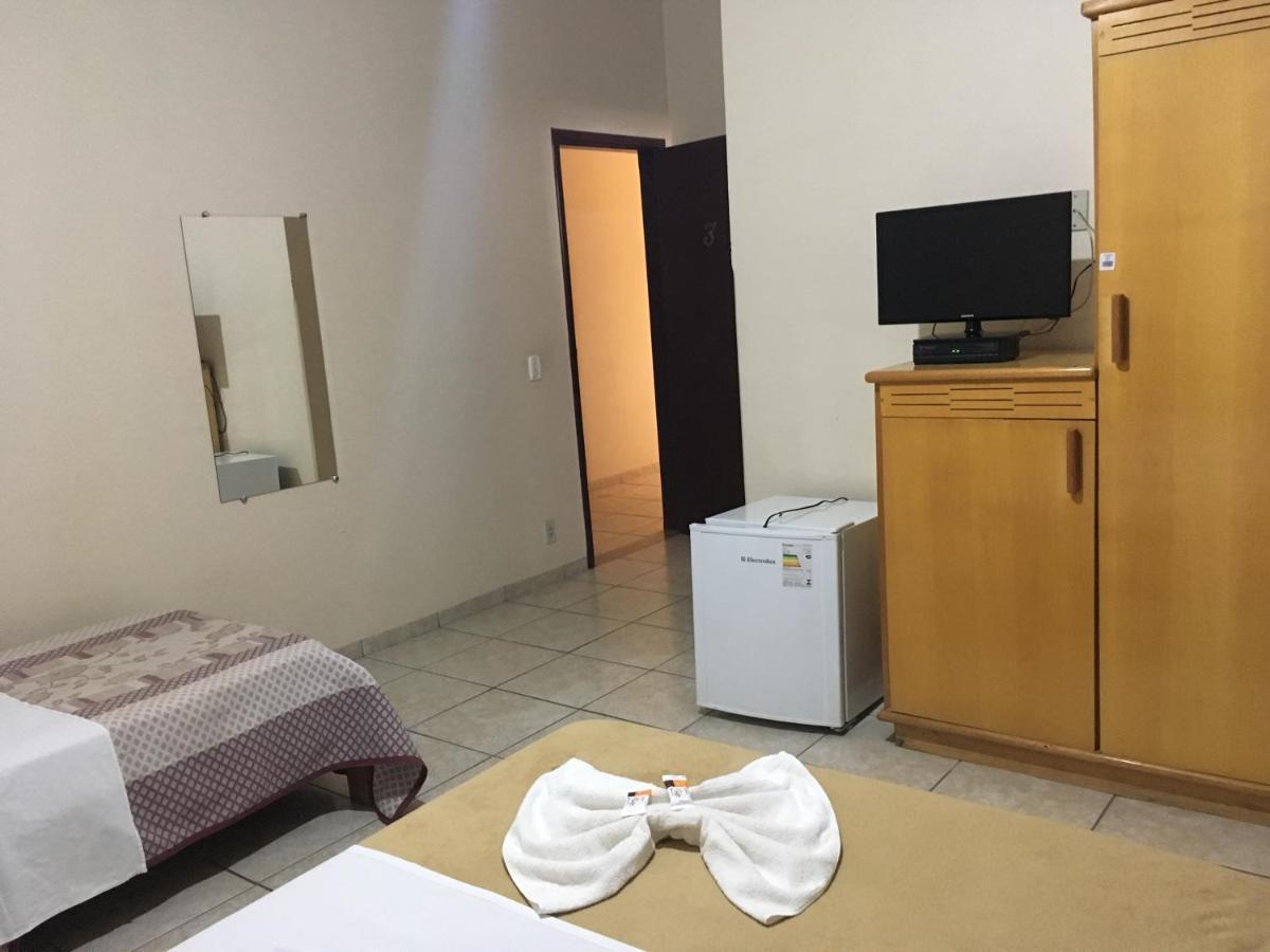 Oasis Hotel Severínia Extérieur photo