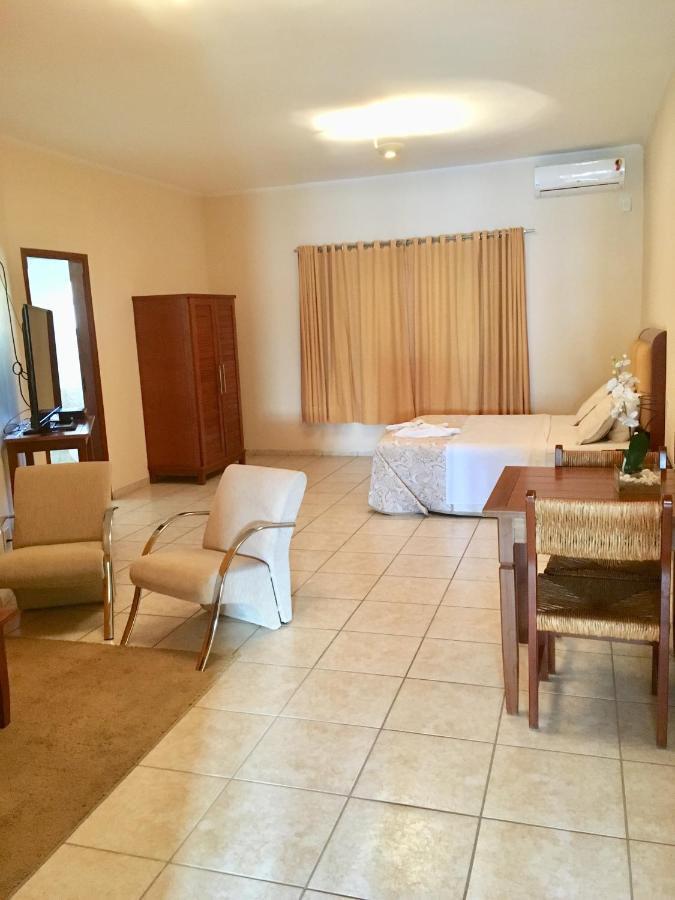 Oasis Hotel Severínia Extérieur photo